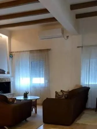 Apartment Kellys Cozy Near To The Beach!!